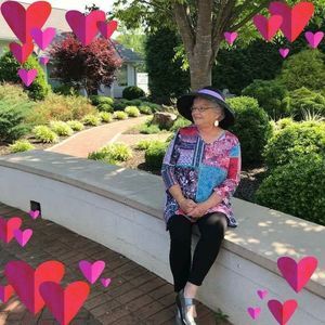 Meet your Posher, Beverly